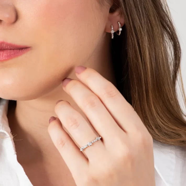 Anel Diana com Diamantes em Ouro Branco 18K - Image 4